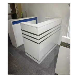 Comptoir d’accueil blanc & décoration métalliques - MOB-COMP-004